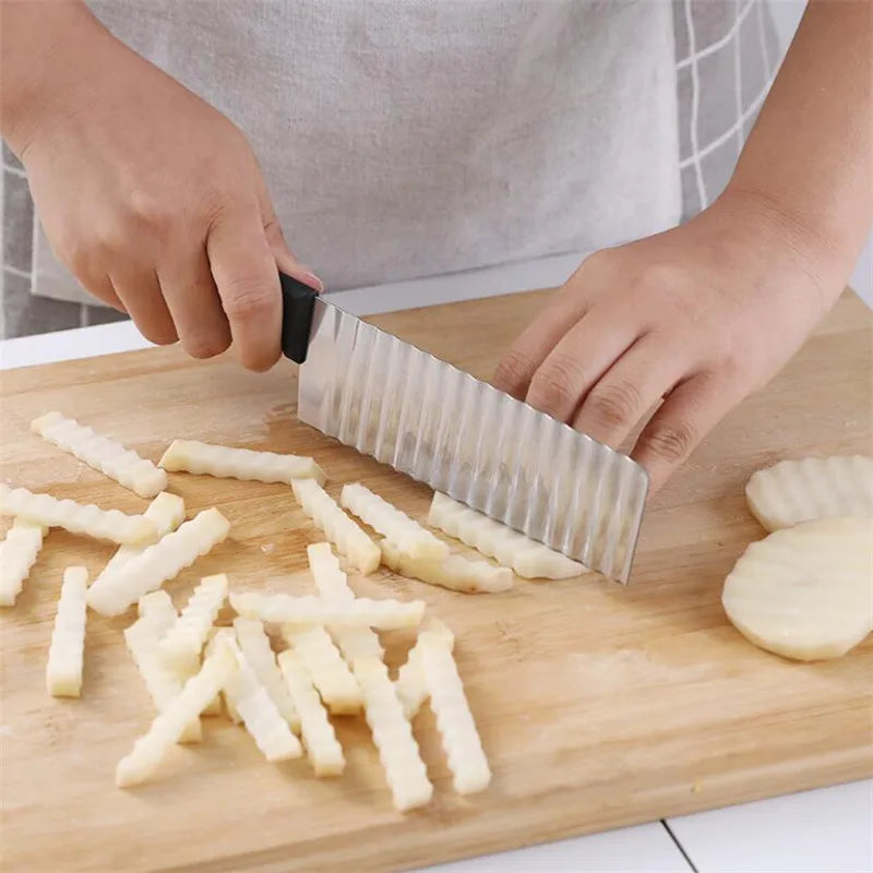 Long Stainless Steel Potato Chip Slicer Wavy Slicer Knife