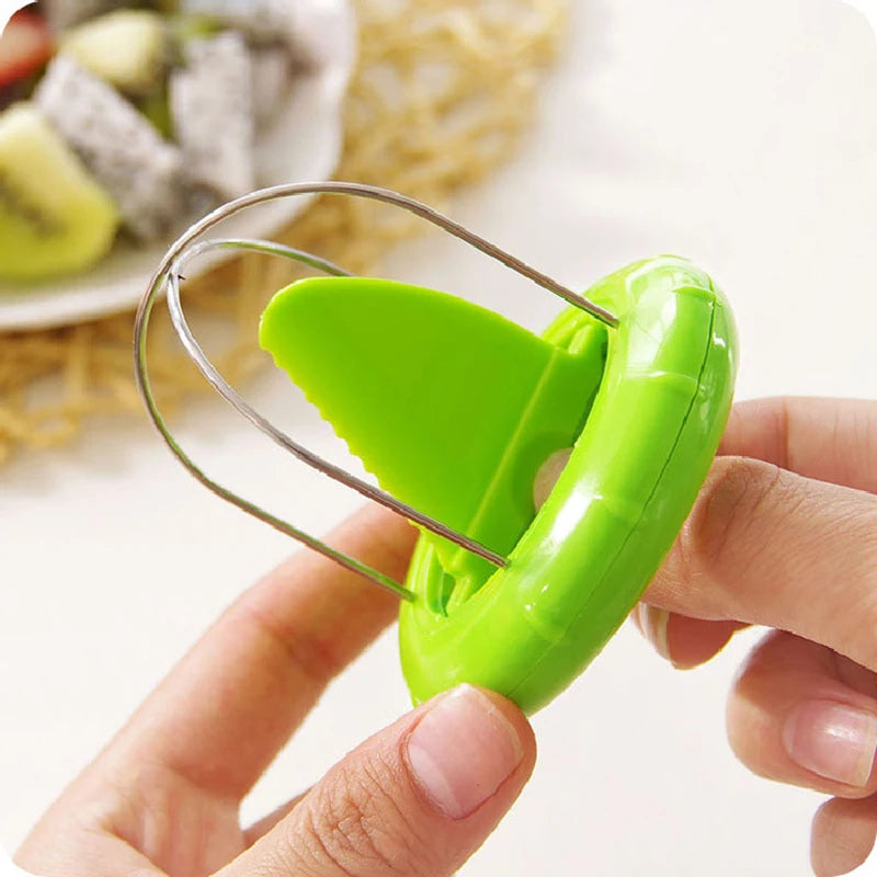 Detachable Kiwi Cutter Kitchen Creative Fruit Peeler