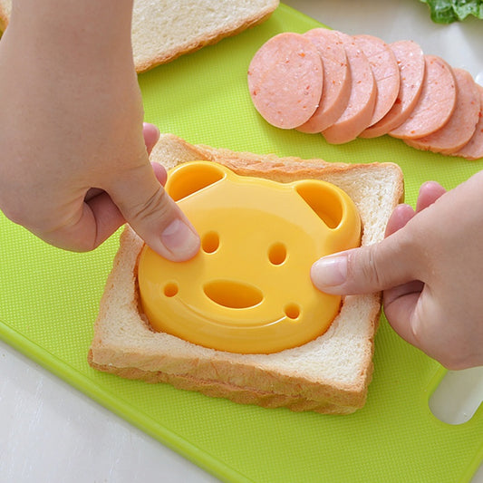 Teddy Bear Sandwich Mold Toast Bread Making Cutter Mould Cute Baking Pastry Tools Children Interesting Food Kitchen Accessories